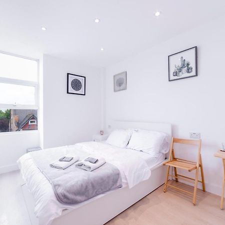 Quiet cosy rooms Harrow Exterior foto