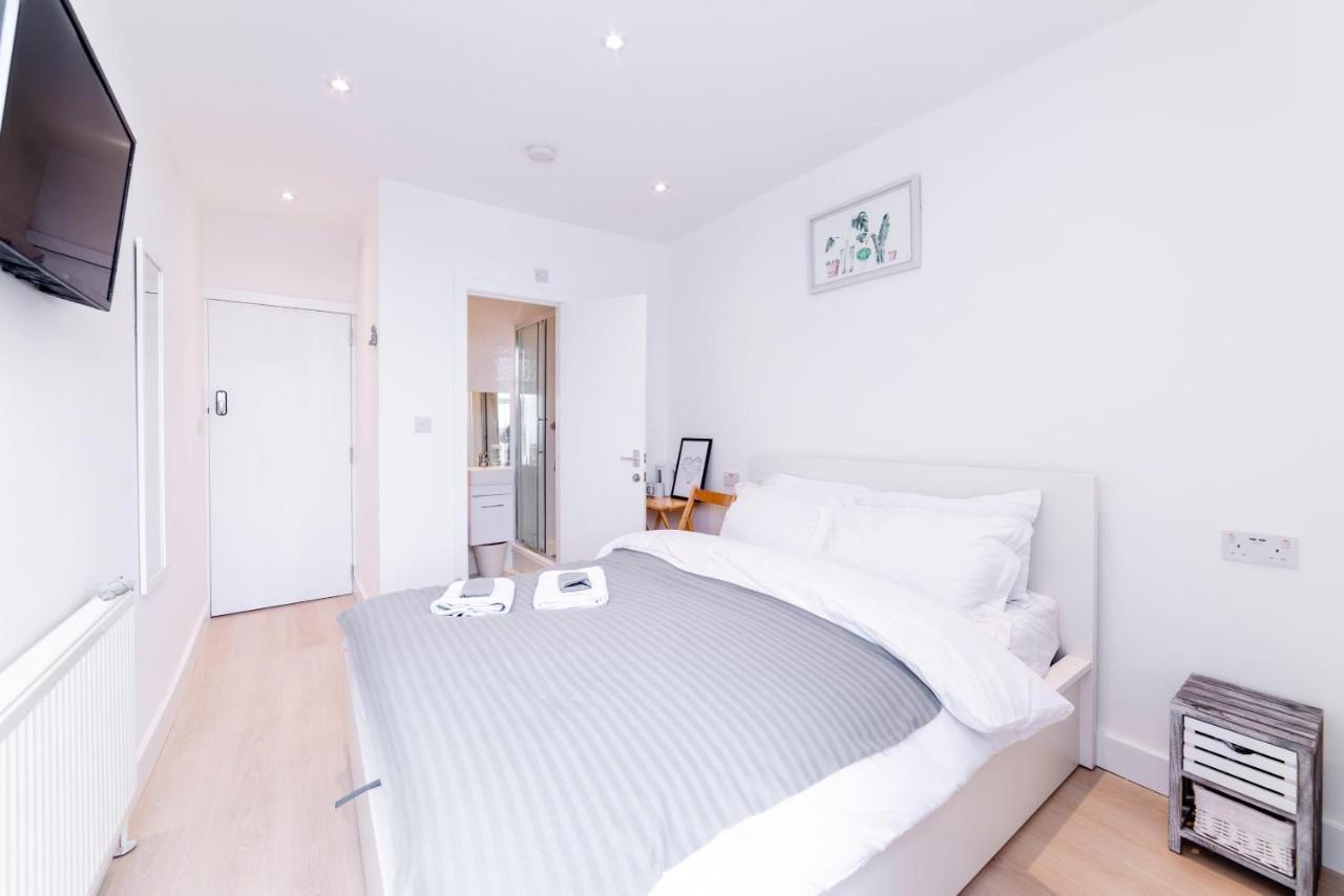Quiet cosy rooms Harrow Exterior foto
